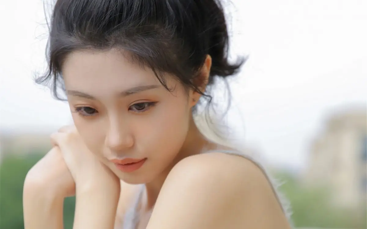 伊犁石家庄私人伴游杨琛琛