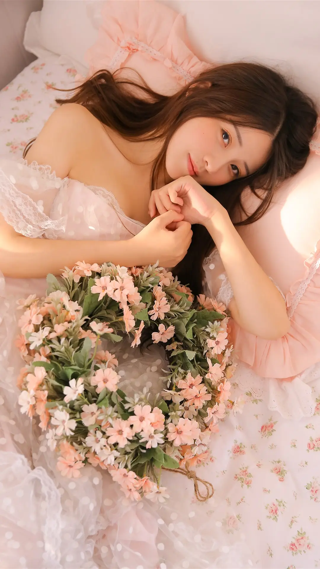 伊犁太原私人伴游园艺师张楚