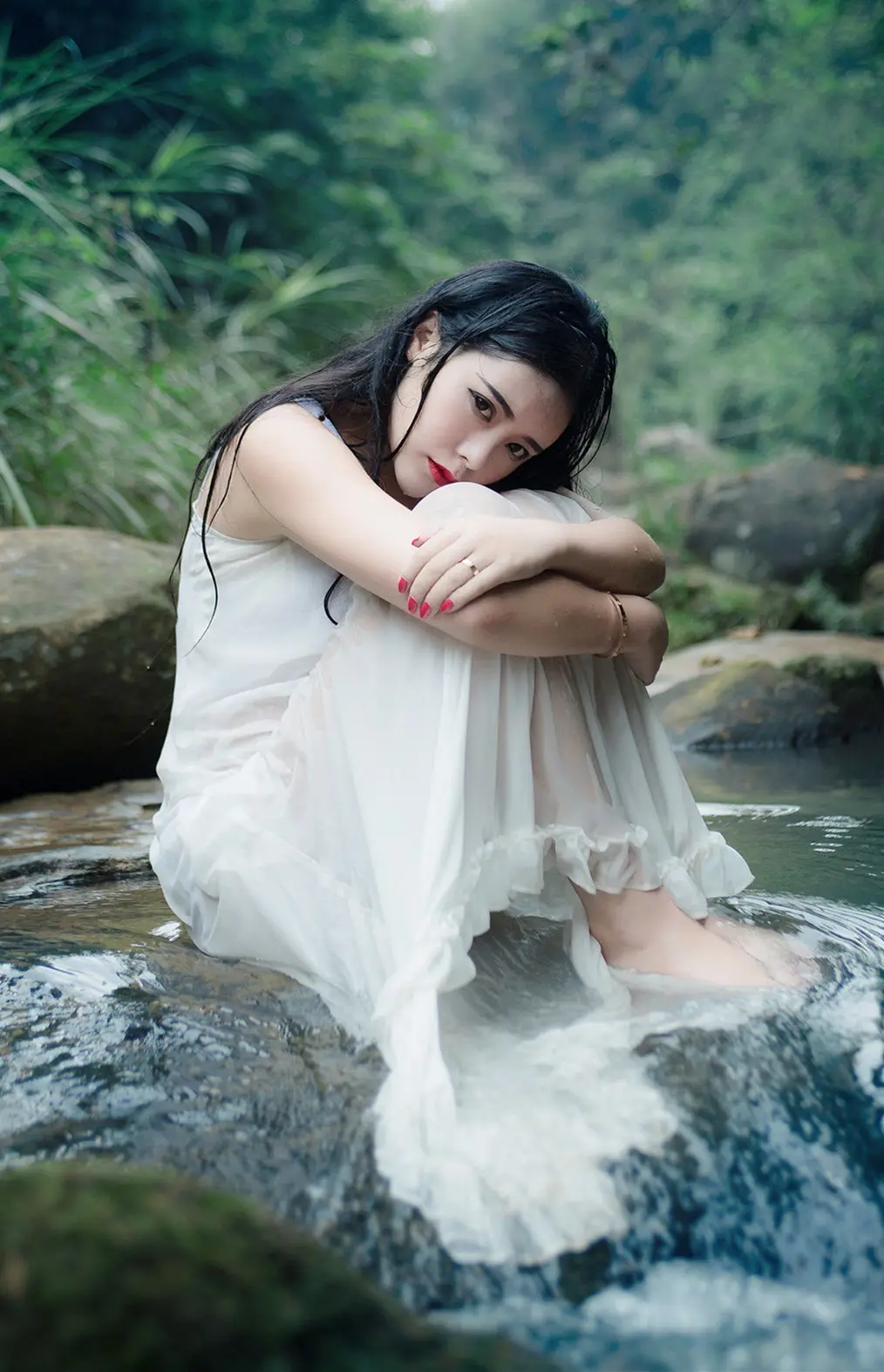 伊犁郑州高端私人伴游小野梨子