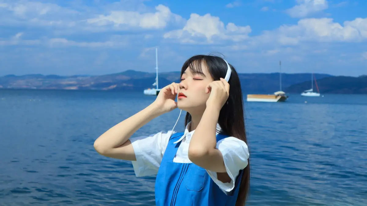 伊犁汕头私人伴游幼师郑曦的个人信息