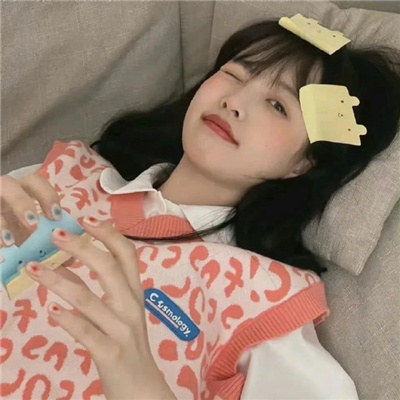 伊犁伴游女生孝书慧的资料